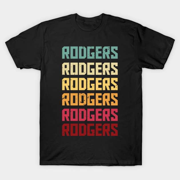 Aaron Rodgers vintage T-Shirt by AlfinStudio